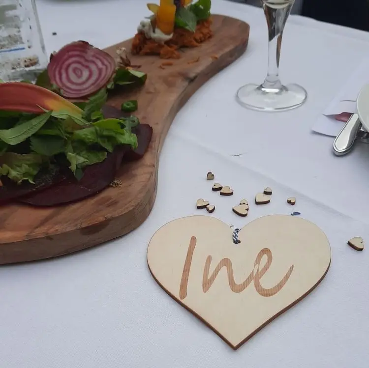 5 houten harten Naturel 12cm (2)