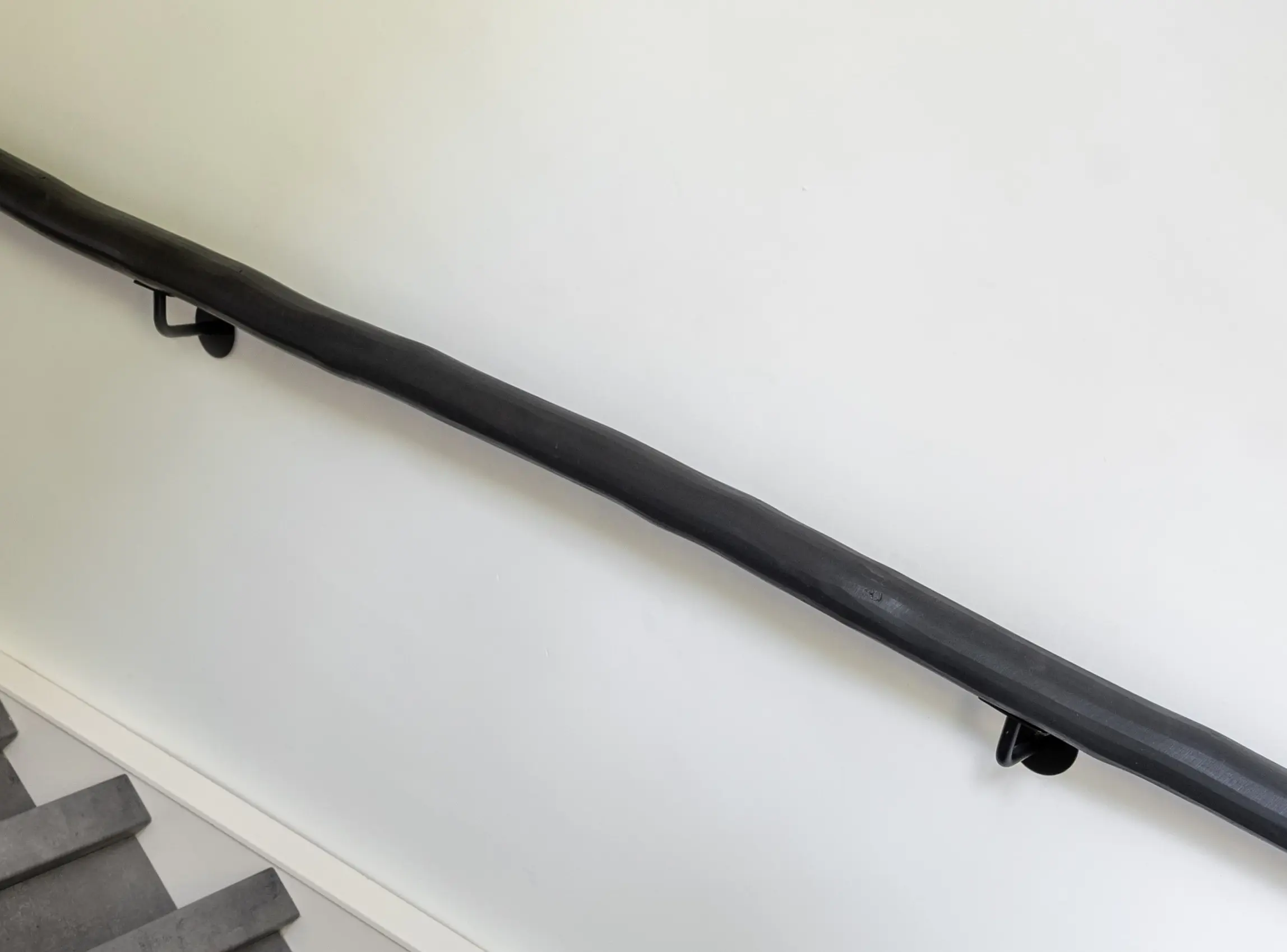 Boomstam Trapleuning Black recht (1)