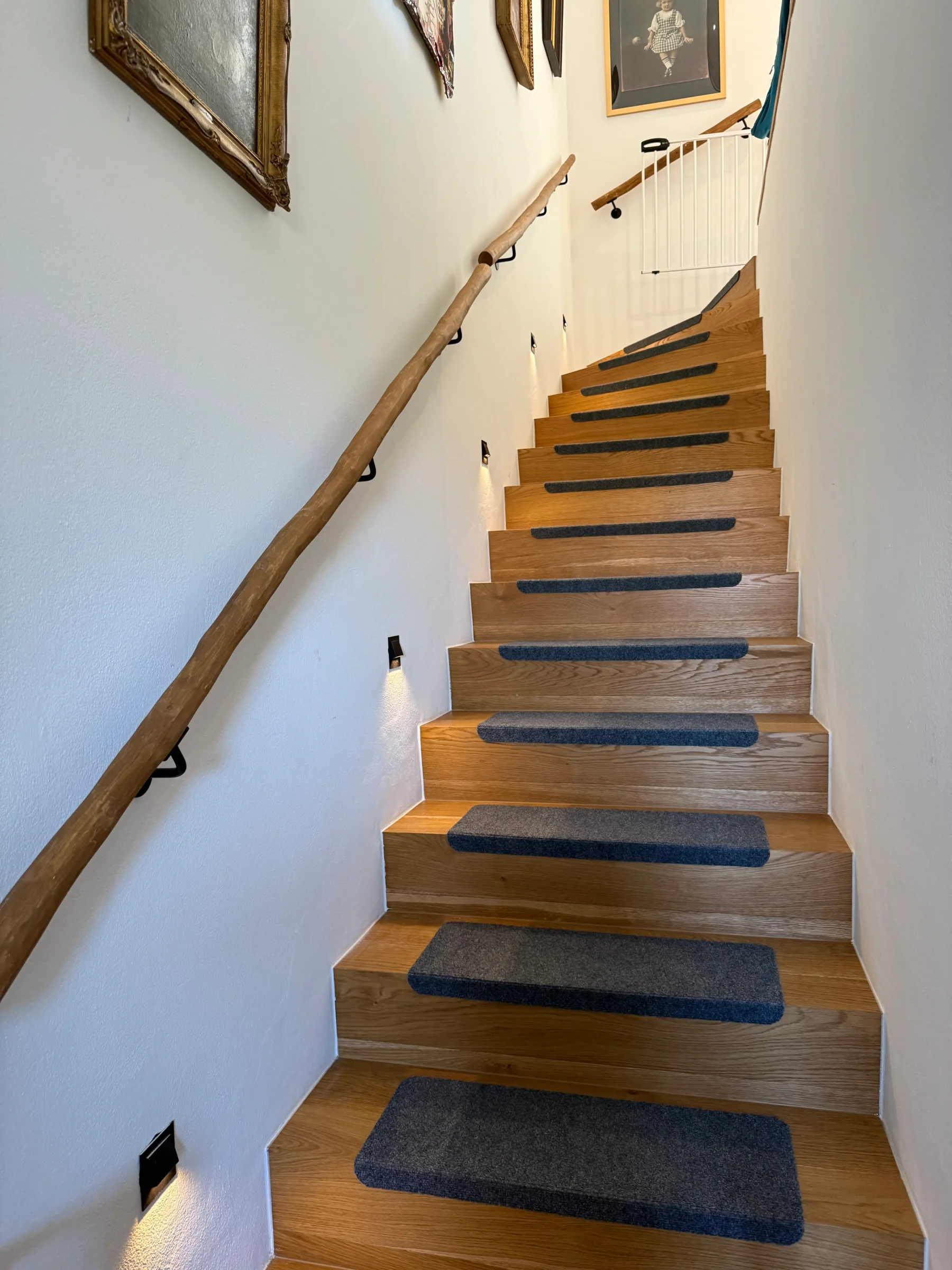 Boomstam Trapleuning Oak recht (3)