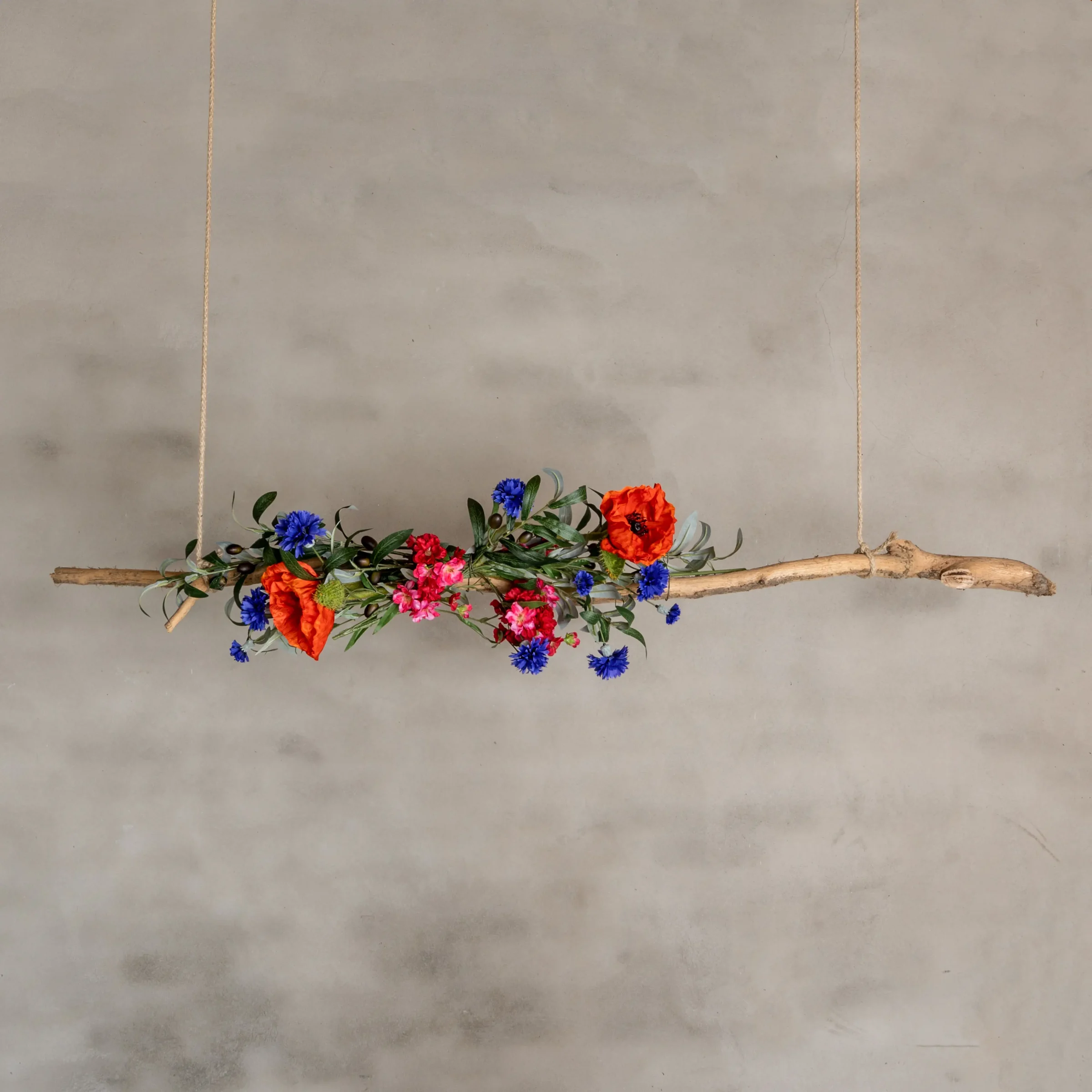 Eikentak met bloemen