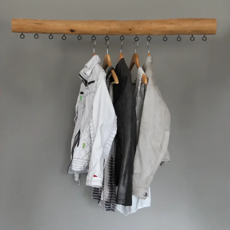 Einar Hanggarderobe (2)