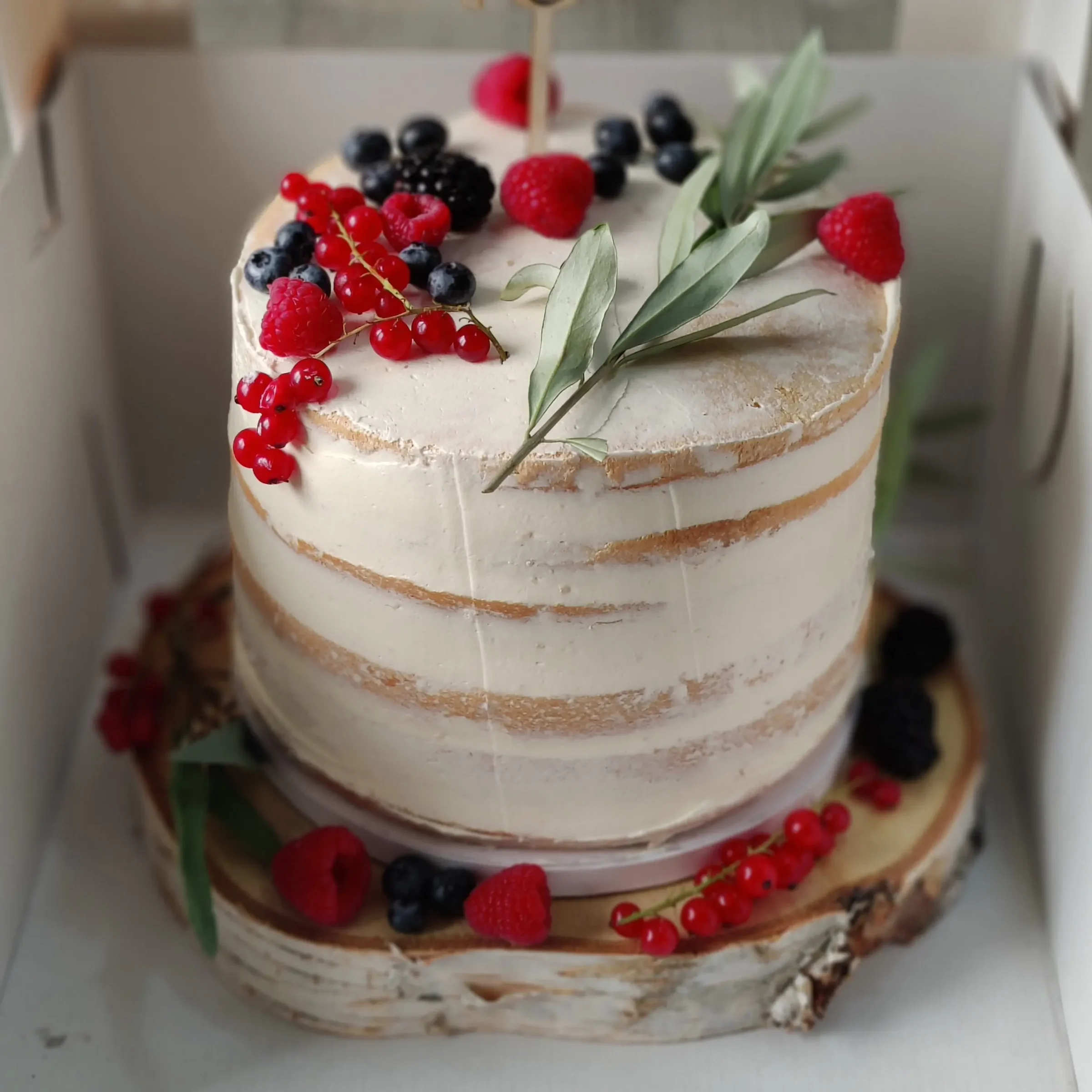 Taart op berkenschijf