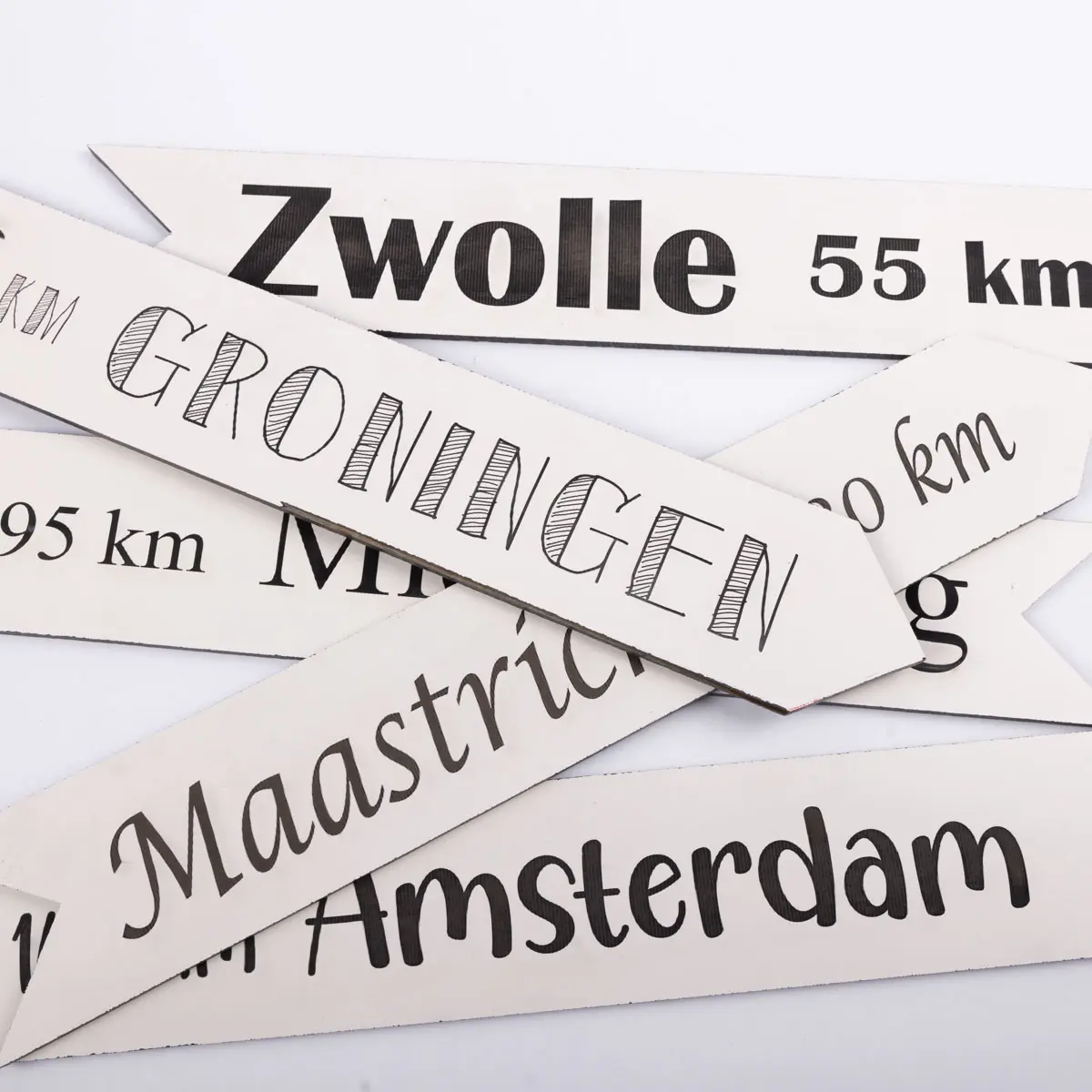 Trespa pijl Gepersonaliseerde Symbooltekst 55cm (6)