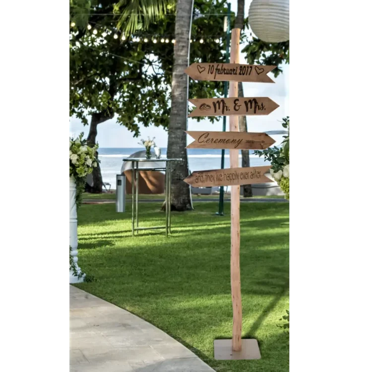 Wegwijspaal met gepersonaliseerde tekst enof symbool 165cm (2)